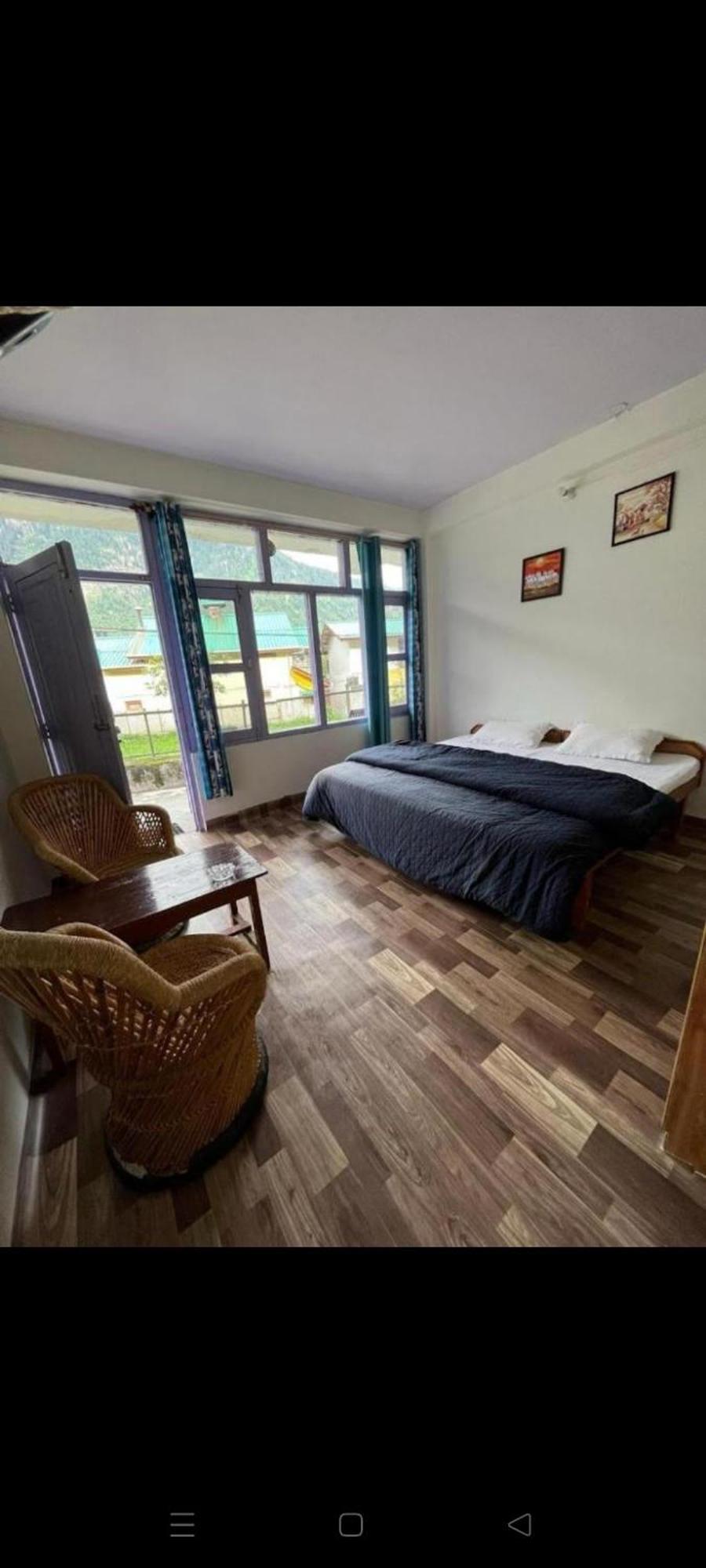 Maha Mountain Home And Cafe Manāli Buitenkant foto
